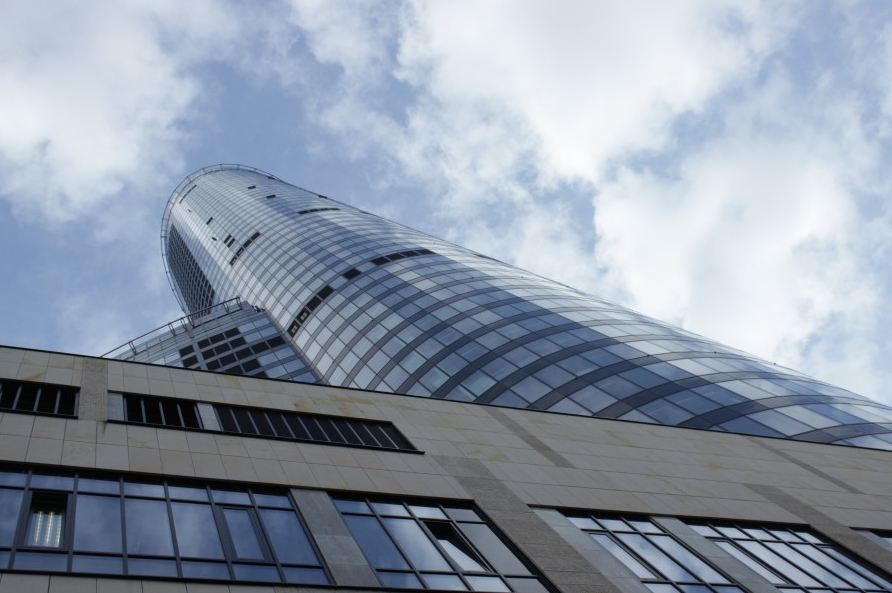 Widok na Sky Tower